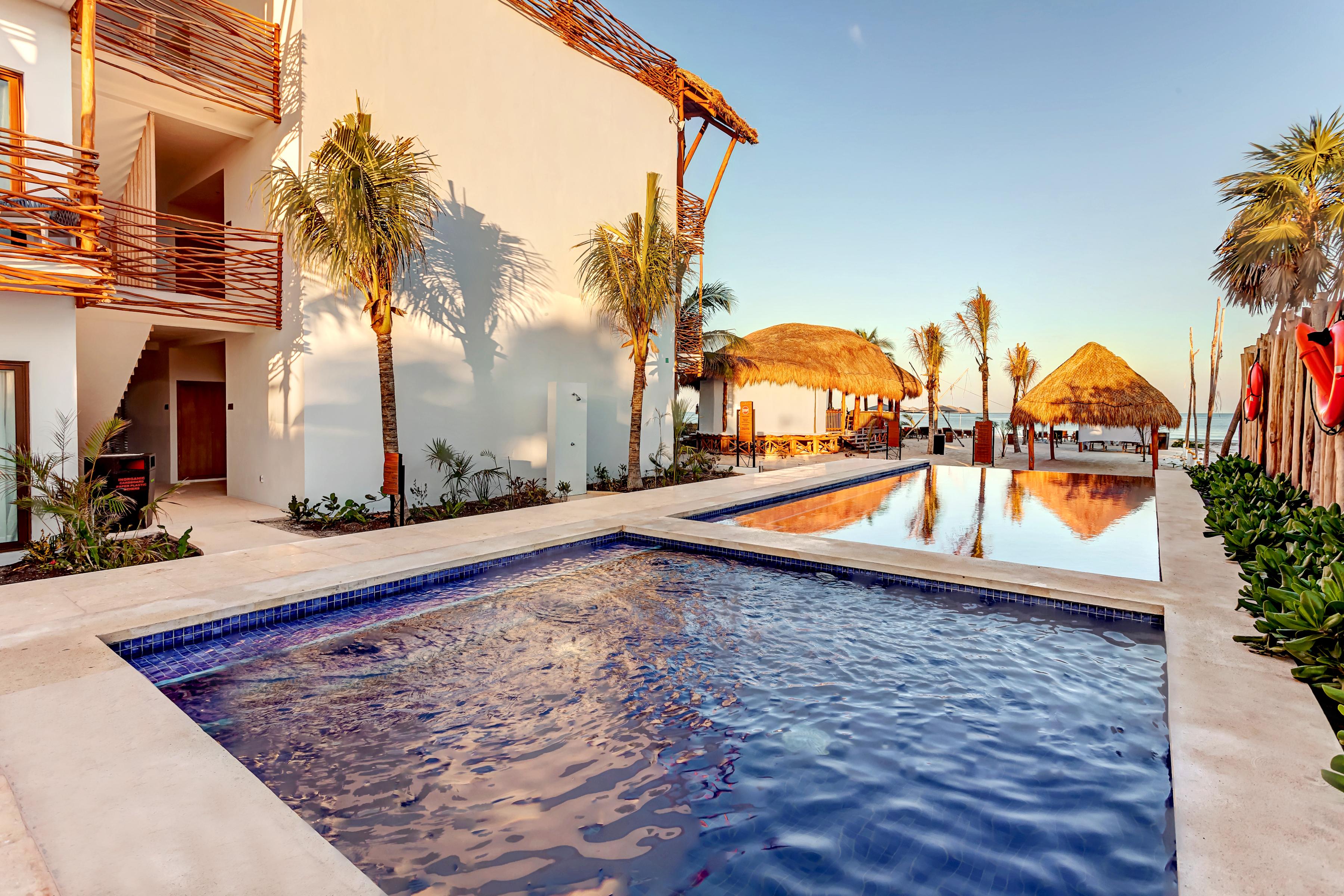 Mystique Holbox By Royalton, A Tribute Portfolio Resort Exteriör bild