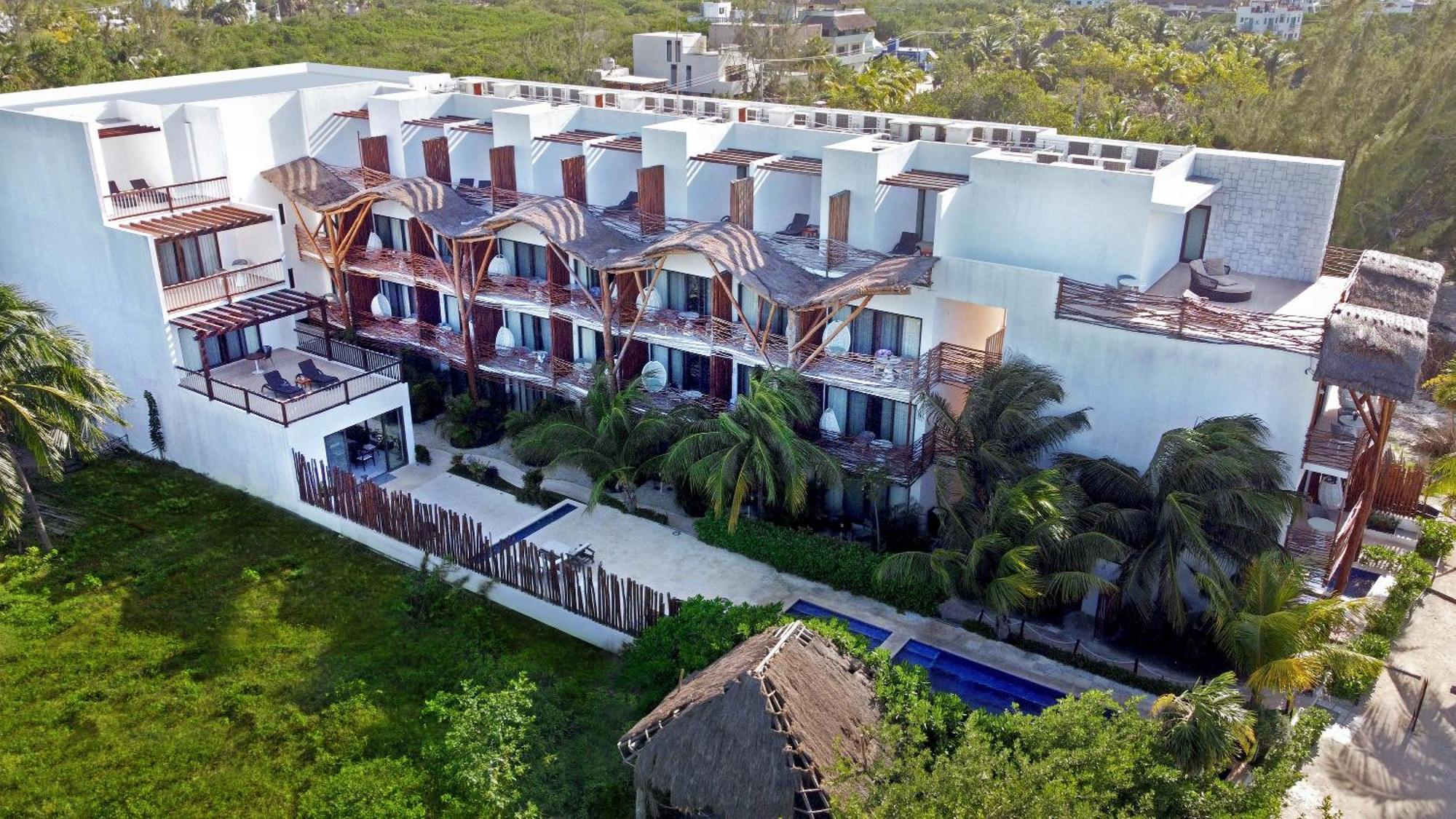 Mystique Holbox By Royalton, A Tribute Portfolio Resort Exteriör bild
